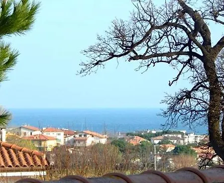 Apartamento N112 - Numana, Villetta Trilocale Con Giardino Numana